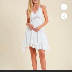Scalloped lace mini dress